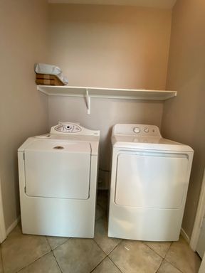 9293 Adamshurst Avenue, Las Vegas, NV 89148