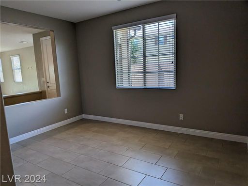 909 Old Creek , North Las Vegas, NV 89084