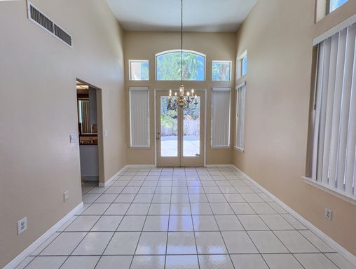 2920 Sunstone St, Las Vegas, NV 89128