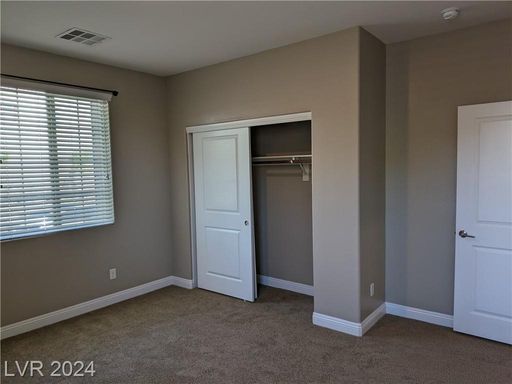 909 Old Creek , North Las Vegas, NV 89084