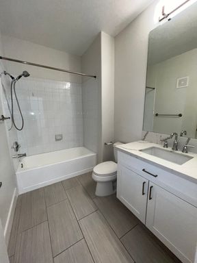 1705 King James St Unit 203, Las Vegas, NV 89144