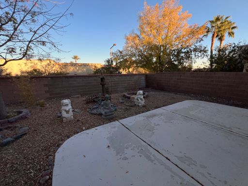 1708 Eagle Peak Way, Las Vegas, NV 89134