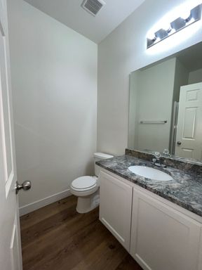 4966 Crimson Mare Rd, Las Vegas, NV 89139