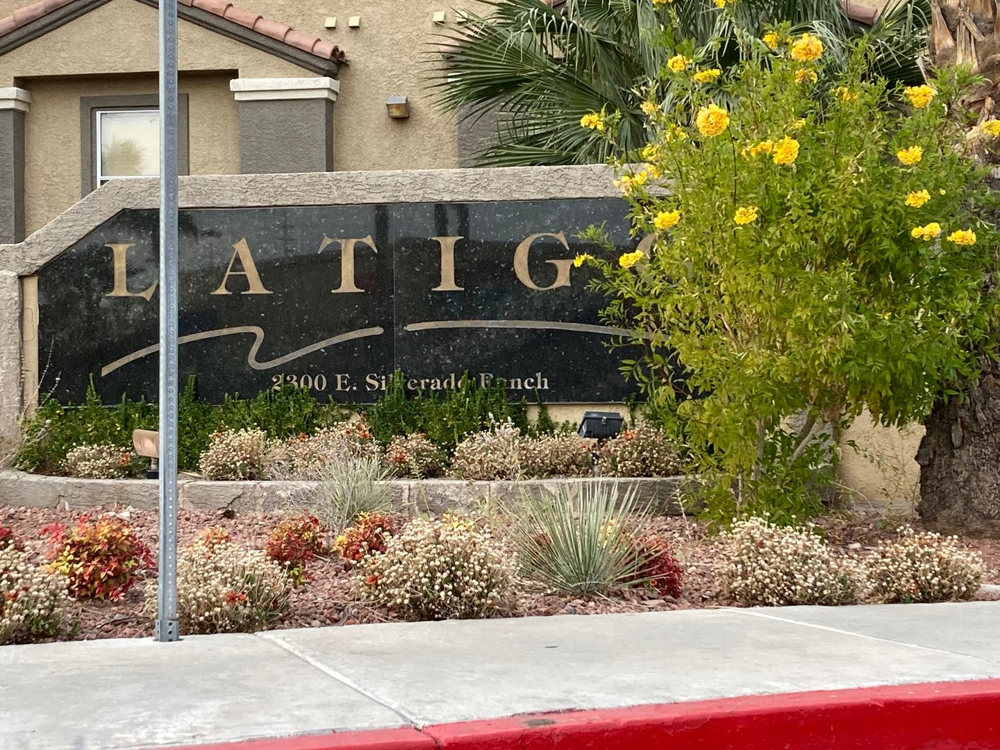 Las Vegas House: 2300 E Silverado Ranch Blvd 2164