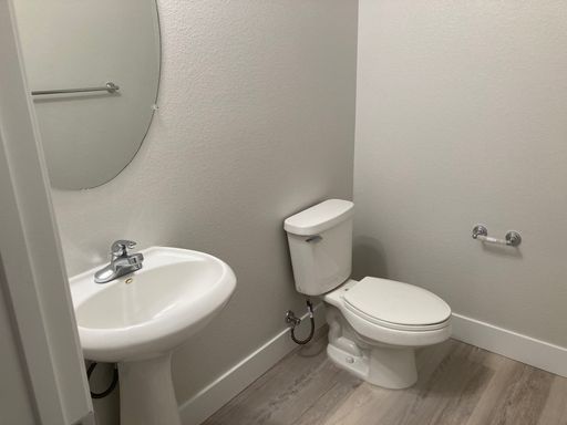 9068 Palomino Park Ct, Las Vegas, NV 89178