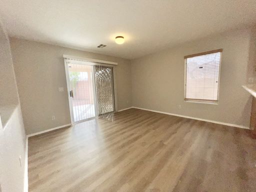 203 Del Cira Ave, Las Vegas, NV 89183