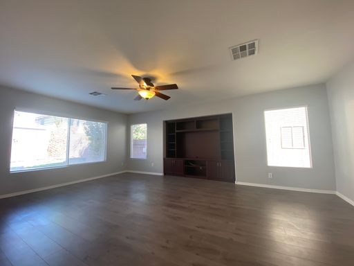 6542 Samba Avenue, Las Vegas, NV 89139