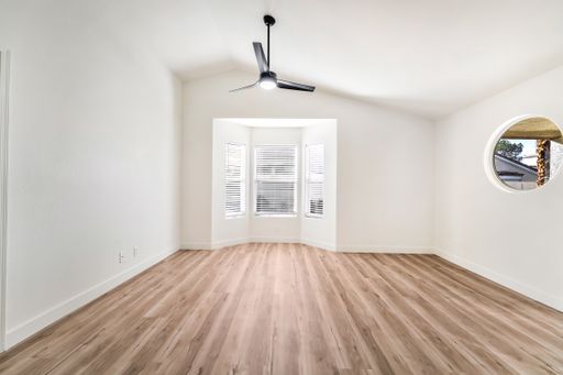 17 Sandwedge Dr, Henderson, NV 89074