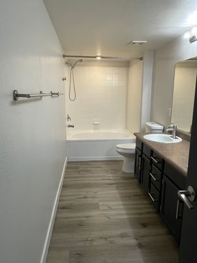 7255 W Sunset Rd #2117, Las Vegas, NV 89113