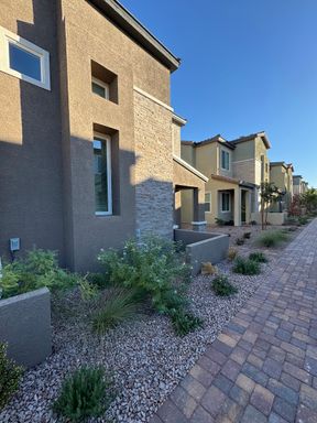 197 Wewatta Ave, Henderson, NV 89011