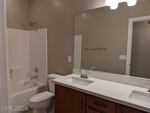 909 Old Creek , North Las Vegas, NV 89084