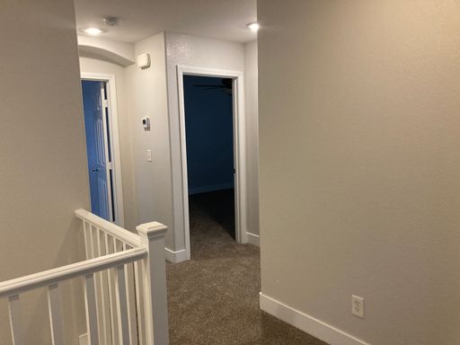 9068 Palomino Park Ct, Las Vegas, NV 89178