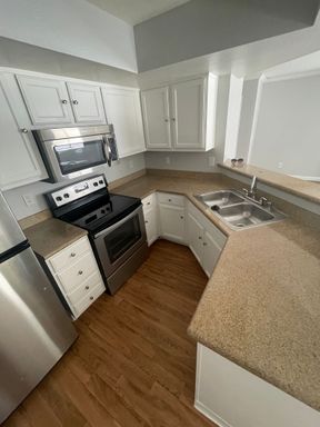 8600 W Charleston Blvd Unit 1043, Las Vegas, NV 89117