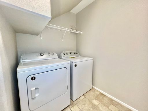 203 Del Cira Ave, Las Vegas, NV 89183