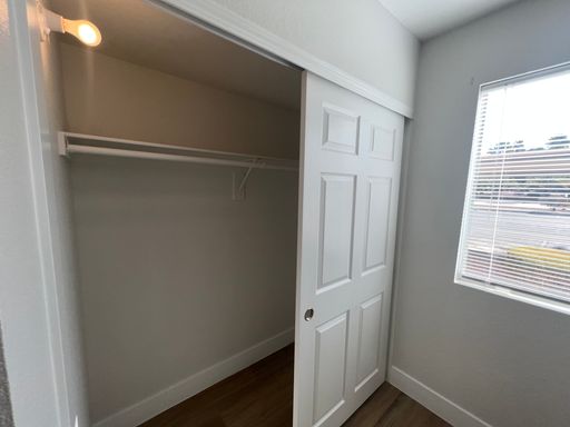 5060 Indian River Dr #391, Las Vegas, NV 89103