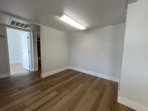 5060 Indian River Dr #391, Las Vegas, NV 89103