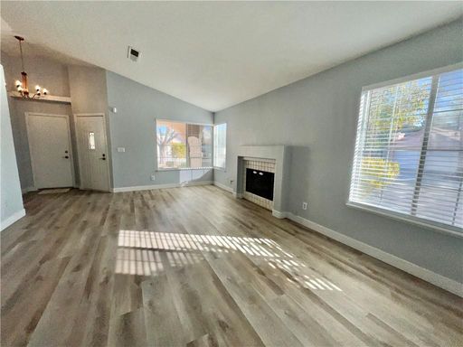 9553 World Cup Dr, Las Vegas, NV 87117