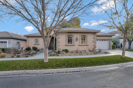 904 Pont Chartrain, Las Vegas, NV 89145