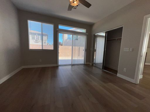 10780 Valencia Hills St, Las Vegas, NV 89141