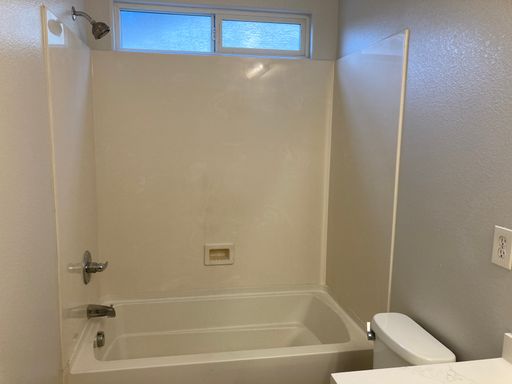 9068 Palomino Park Ct, Las Vegas, NV 89178