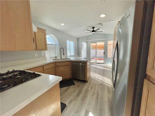 9553 World Cup Dr, Las Vegas, NV 87117