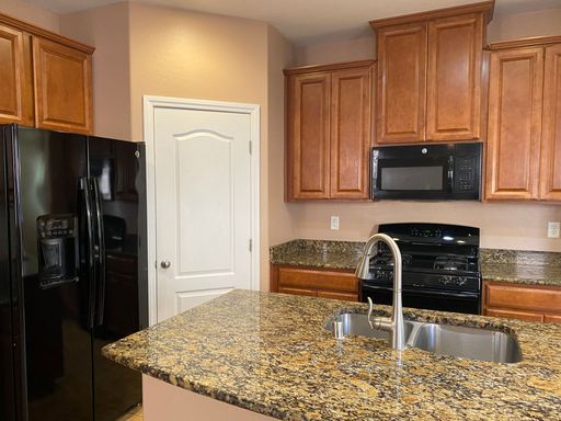 9332 Pearblossom Sky Ave, Las Vegas, NV 89166