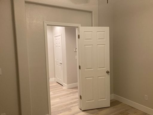 9068 Palomino Park Ct, Las Vegas, NV 89178