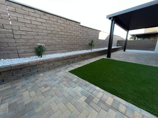 612 Emerson Creek Ct, North Las Vegas, NV 89084