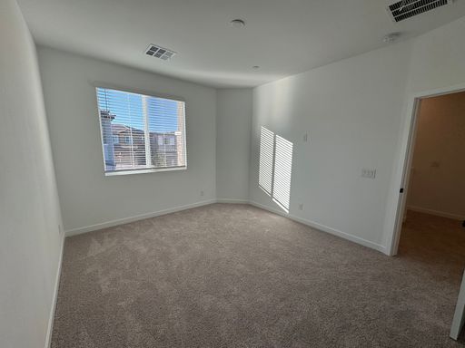 197 Wewatta Ave, Henderson, NV 89011