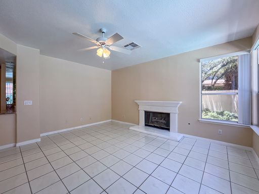 2920 Sunstone St, Las Vegas, NV 89128