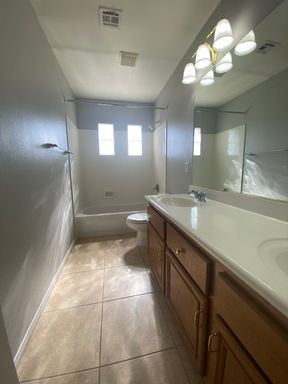 6542 Samba Avenue, Las Vegas, NV 89139