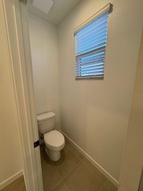 197 Wewatta Ave, Henderson, NV 89011