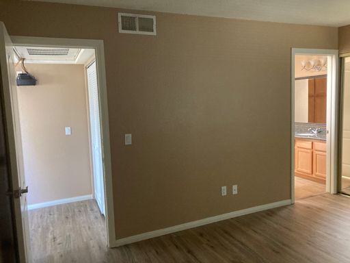 3145 E Flamingo Rd 2100, Las Vegas, NV 89121