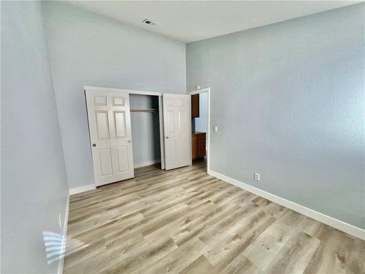 9553 World Cup Dr, Las Vegas, NV 87117