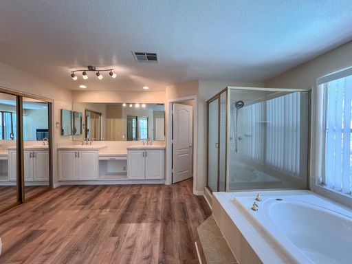 2920 Sunstone St, Las Vegas, NV 89128