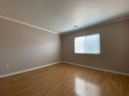 9293 Adamshurst Avenue, Las Vegas, NV 89148