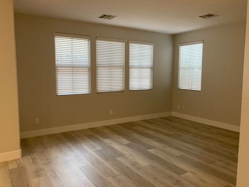 9068 Palomino Park Ct, Las Vegas, NV 89178