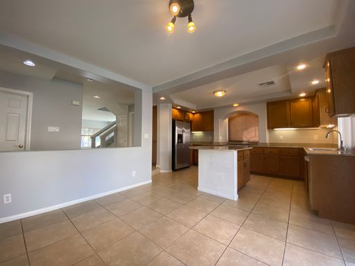 6542 Samba Avenue, Las Vegas, NV 89139