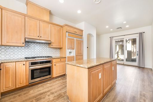 904 Pont Chartrain, Las Vegas, NV 89145