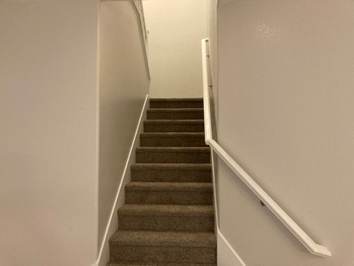 9068 Palomino Park Ct, Las Vegas, NV 89178