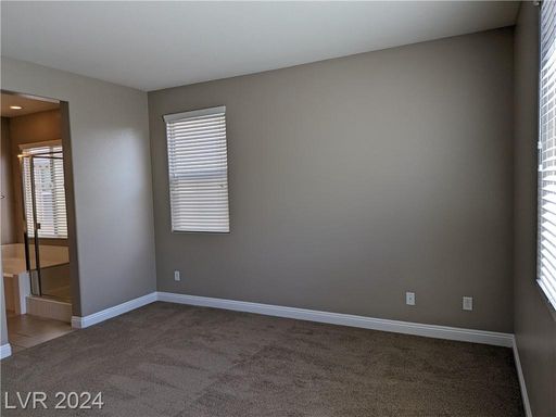 909 Old Creek , North Las Vegas, NV 89084