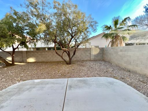 8613 Majestic Pine Ave, Las Vegas, NV 89143