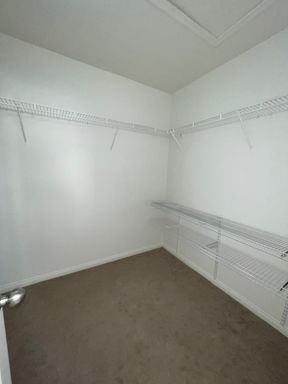 4966 Crimson Mare Rd, Las Vegas, NV 89139