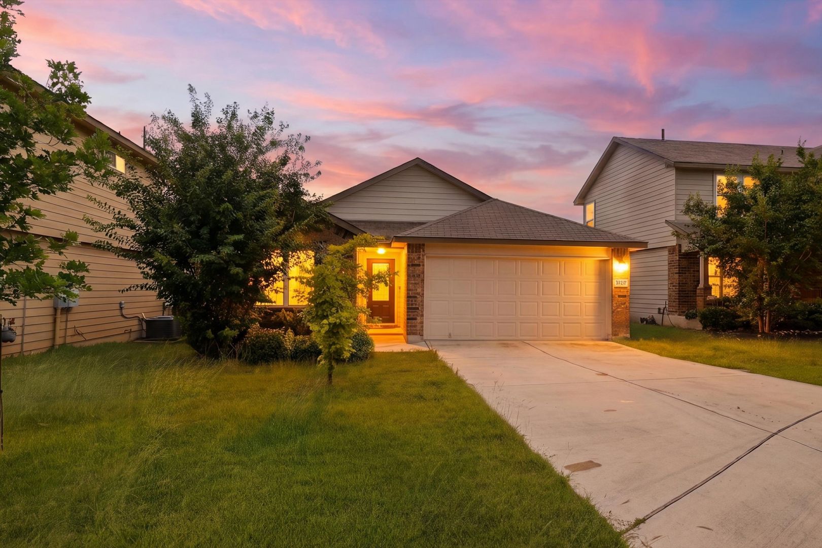 San Antonio House: 9312 Cord Grass