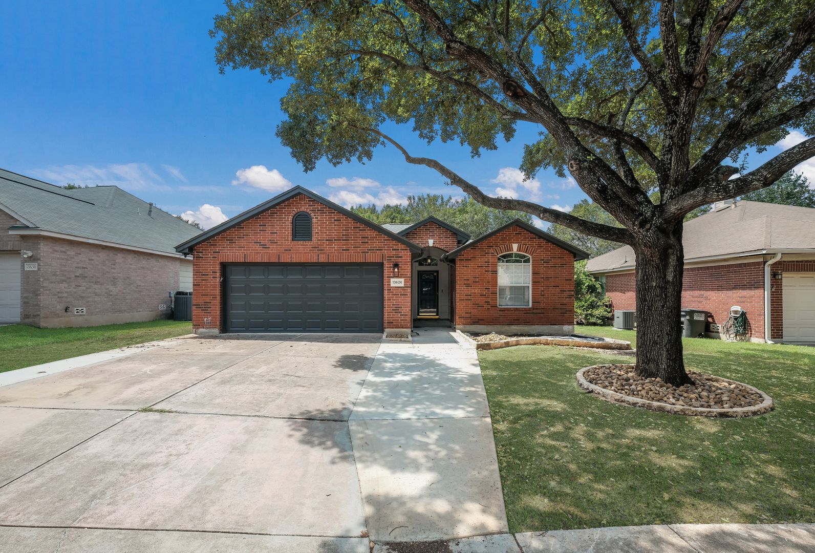 San Antonio House: 13626 Ashley Oaks