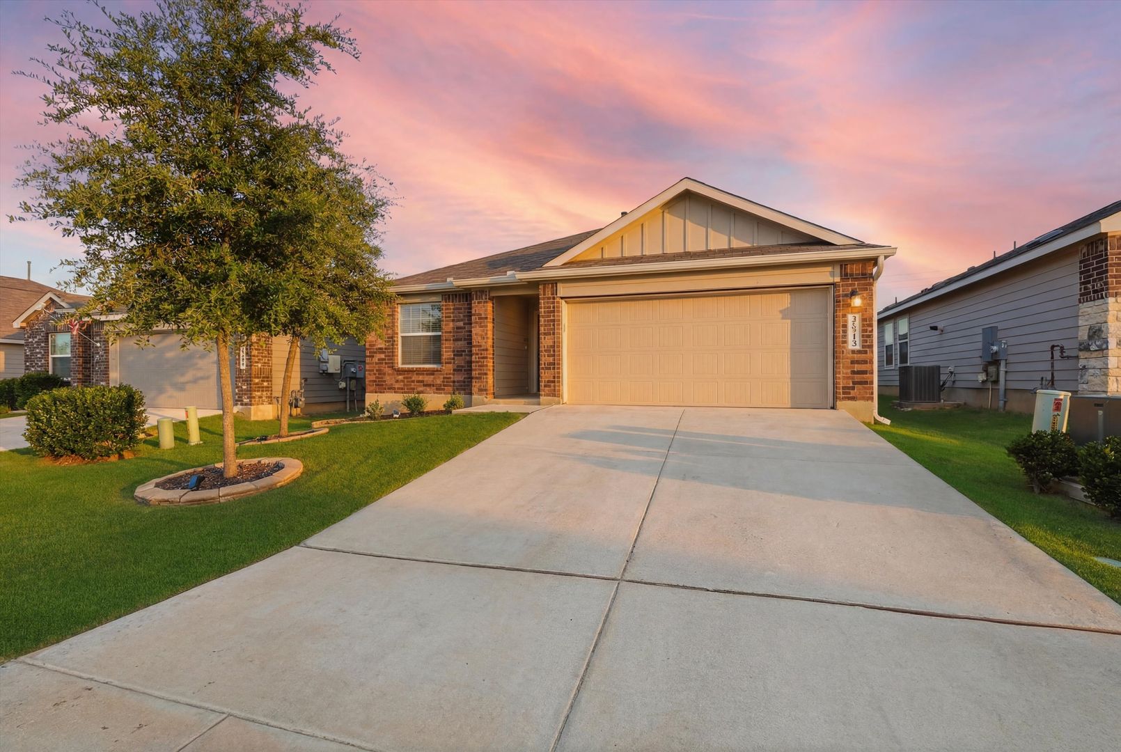 Bulverde House: 31713 Untrodden Way