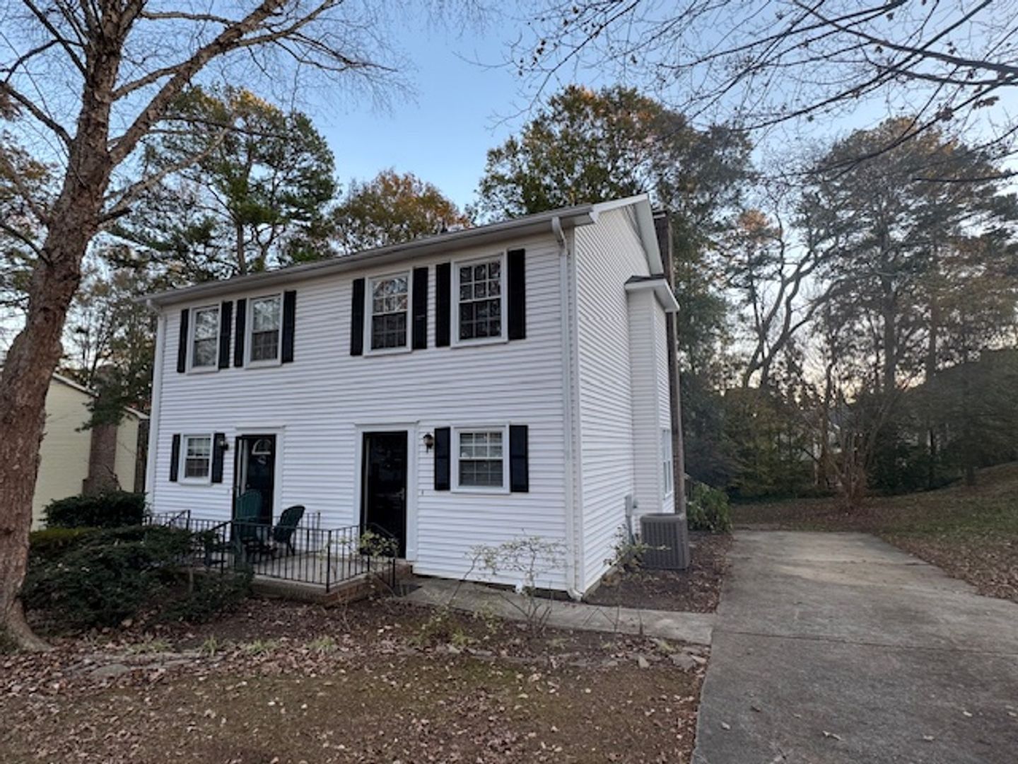 Greer House: 104 Village Court