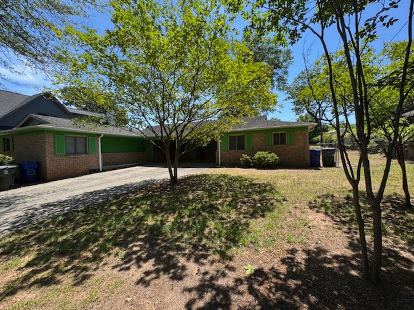 Greenville House: 411 Croft Street