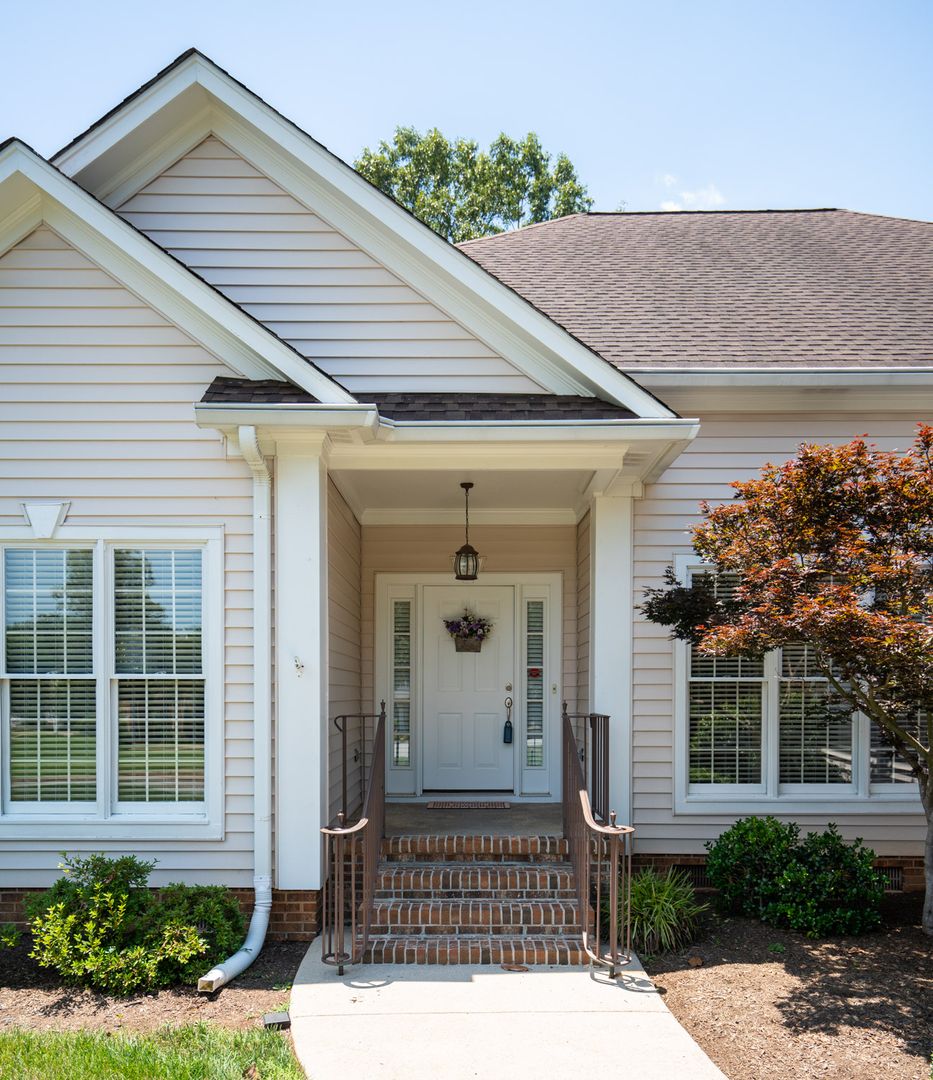 201 West Hypericum Lane 10 of 12