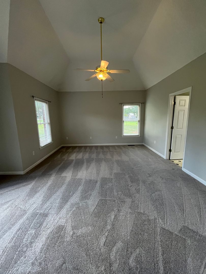 259 Faye Ct 13 of 25